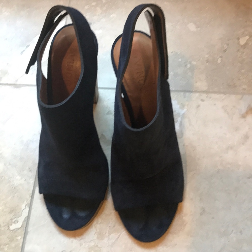 Vince side & wooden heels